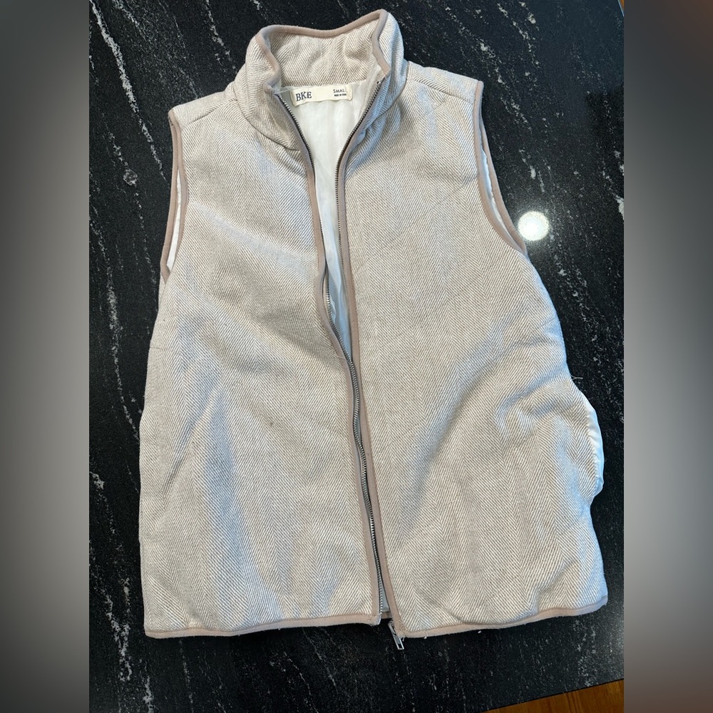 Vest bundle - Picture 2 of 10